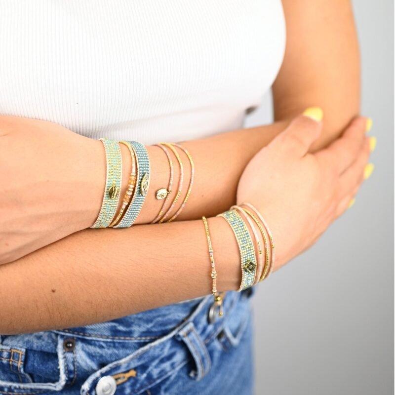 Composition des bracelets Belle Mais Pas Que composée de 6 bijoux : Alma, Elena, Stella, Julia, Sylvia, Mia